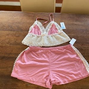 Flora Nikrooz pajama set NWT